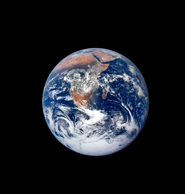 "הגולה הכחולה" - 1972: מרחוק, גבולות נעלמים.